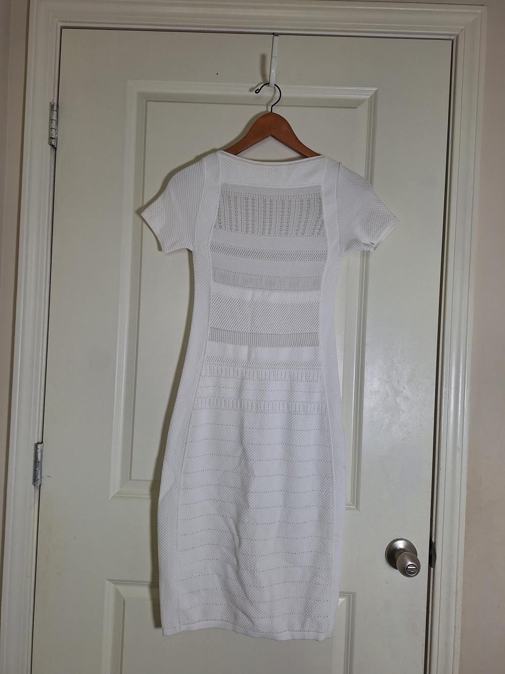 Antonio Berardi White Textured Knit Sheath Dress Size 42 - Picture 2 of 7
